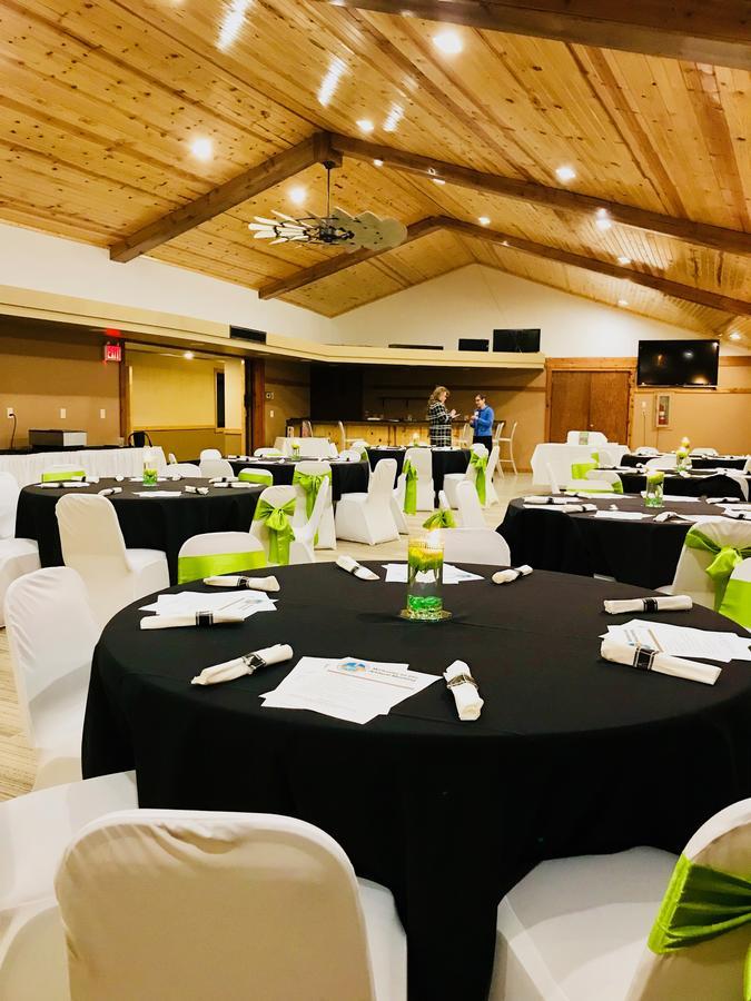 Round Barn Lodge Spring Green Ngoại thất bức ảnh